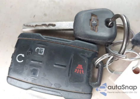 2015 Chevrolet Silverado 1500 2Lt z USA, uszkodzony, nr VIN 3GCUKREC9FG512198